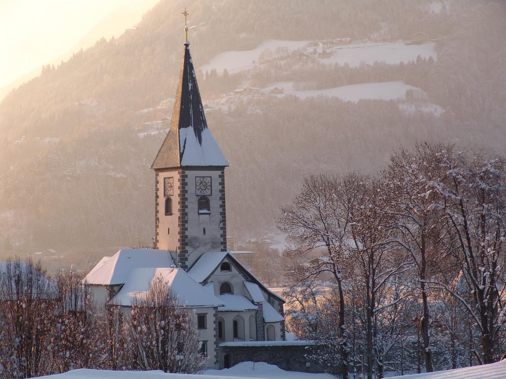 Gasthof Zur Post Ossiach Exterior foto