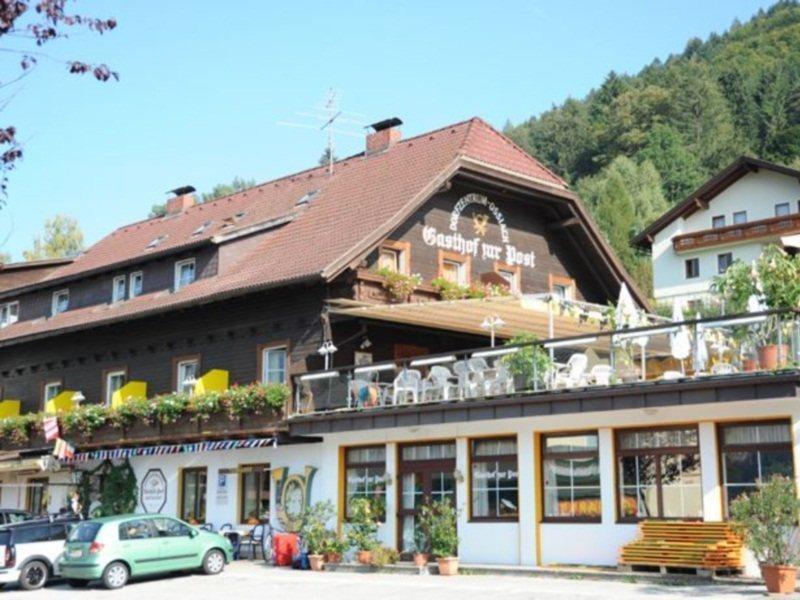 Gasthof Zur Post Ossiach Exterior foto